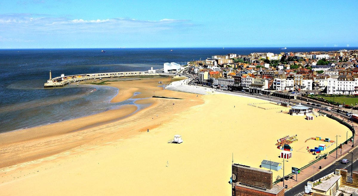 Margate Main Sands and the harbour arm